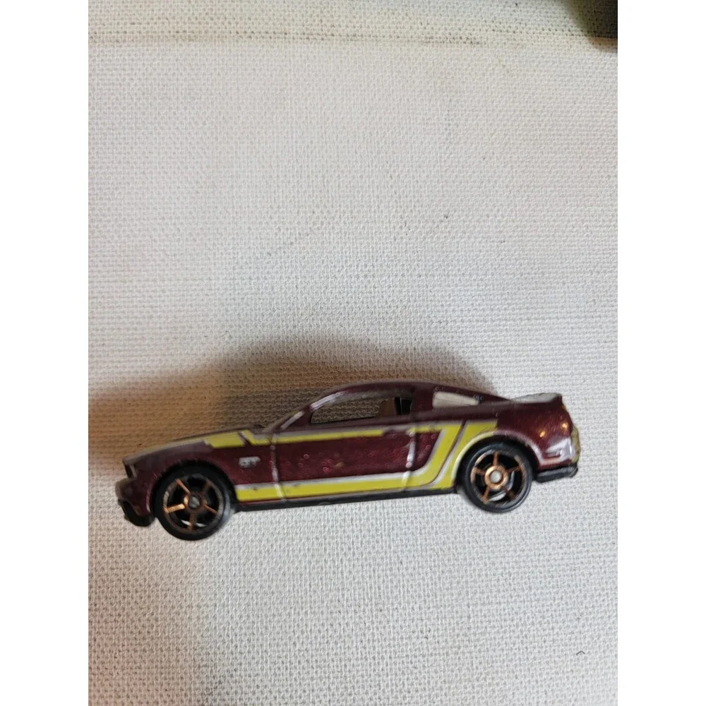 2000s Diecast Toy Car VTG '70 Ford GT Mustang Red Striped